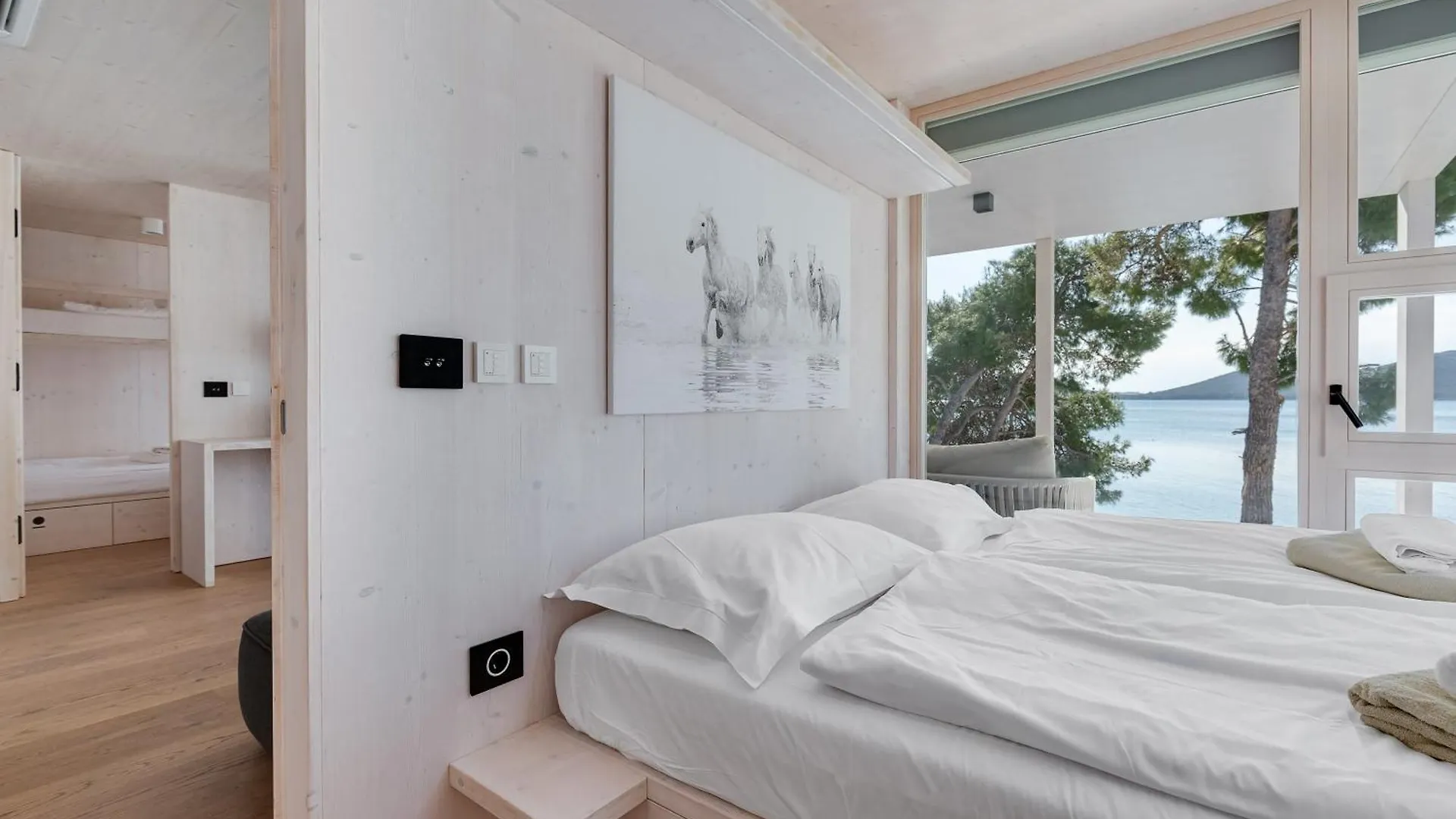 Villa Luna Buqez - 1St Sea Line By Beach 드라게