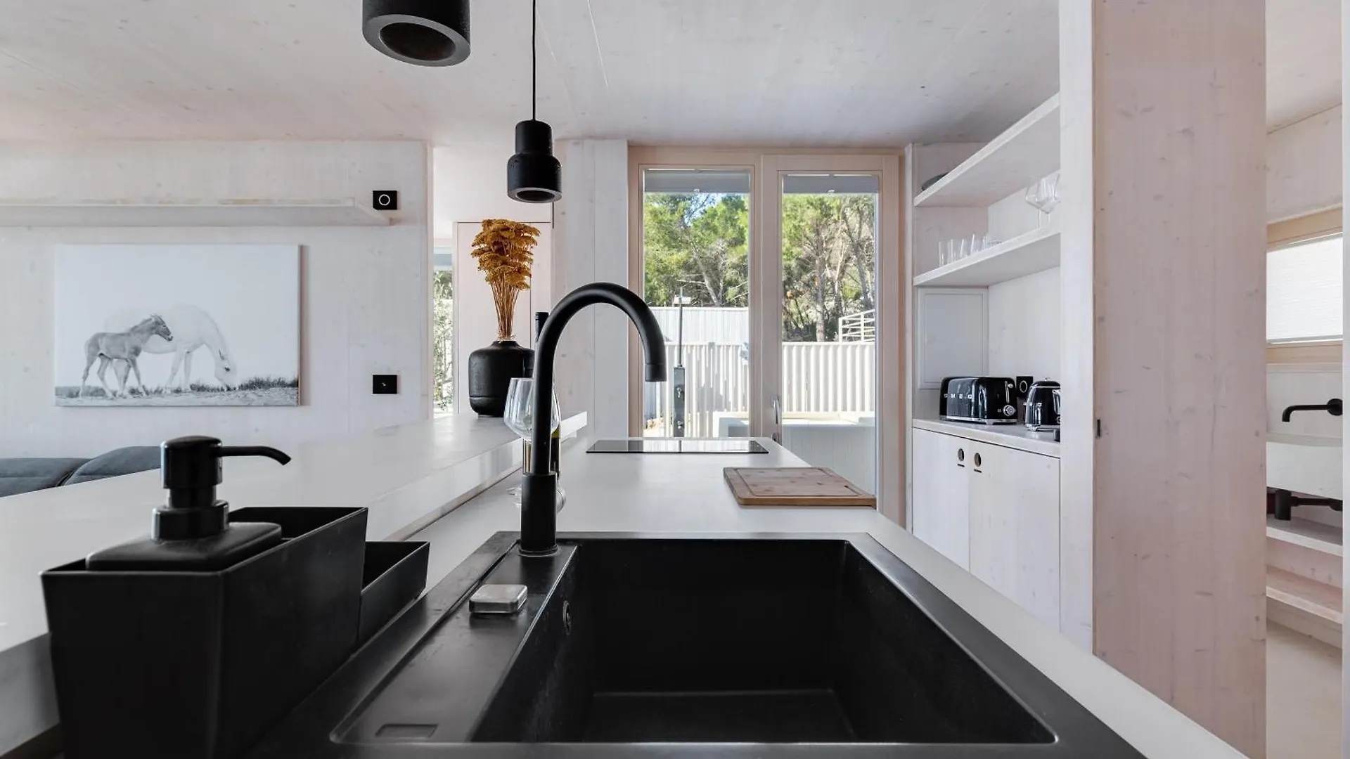 Villa Luna Buqez - 1St Sea Line By Beach 드라게
