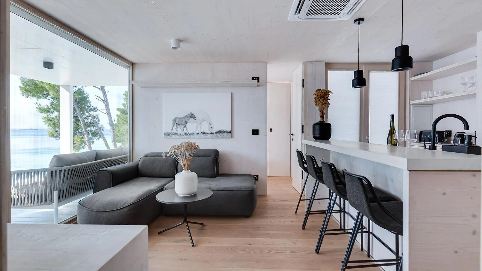 Villa Luna Buqez - 1St Sea Line By Beach 드라게